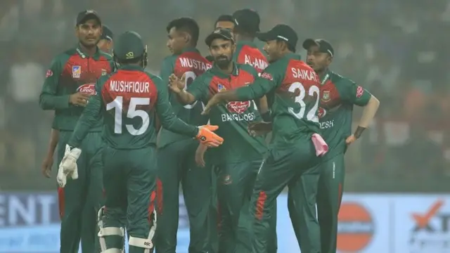 இந்திய அணியை திணறடித்த வங்க தேசம் : 7 விக்கெட் வித்தியாசத்தில் வெற்றி