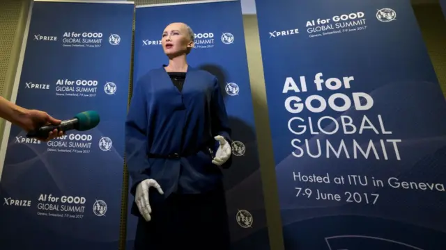 Робот Софія