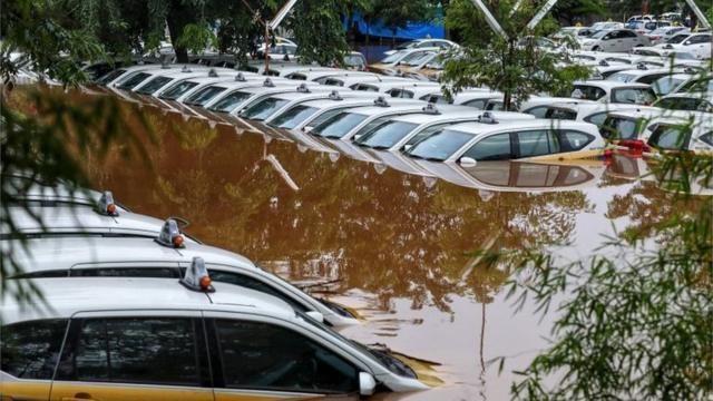 وضعیت جاکارتا بعد از بارندگی شب سال نو