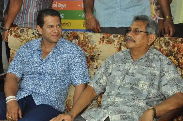 ගෝඨාභය රාජපක්ෂ ජනාධිපති ධුරයට පත්වීමට පෙර ගත් ඡායාරූපයක්