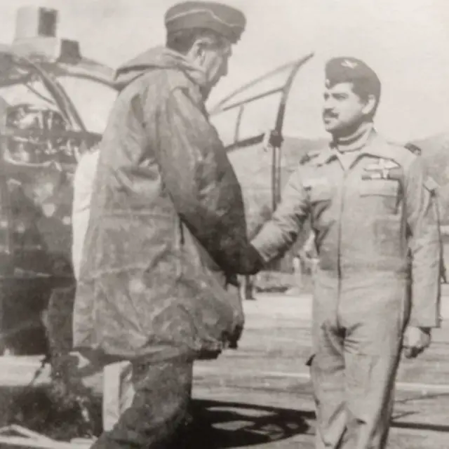 ரோஹித் ராய் மற்றும் ஏர் சீஃப் மாஷல் காட்ரே