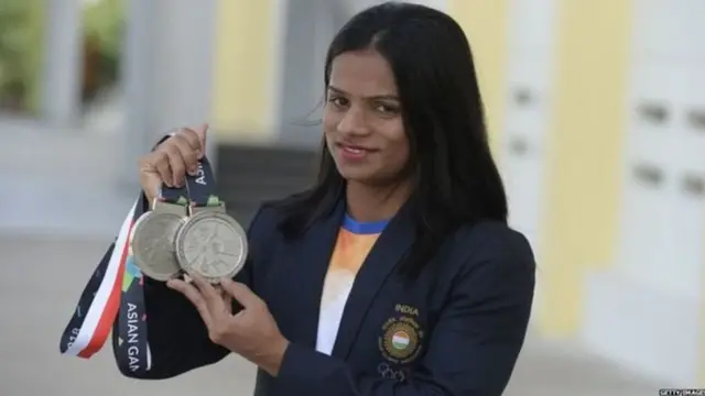 दौड़ती नहीं, 'उड़ती' हैं 'स्प्रिंट क्वीन' दुती चंद