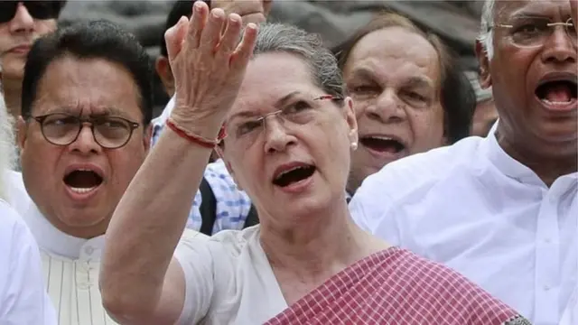 સોનિયા ગાંધી