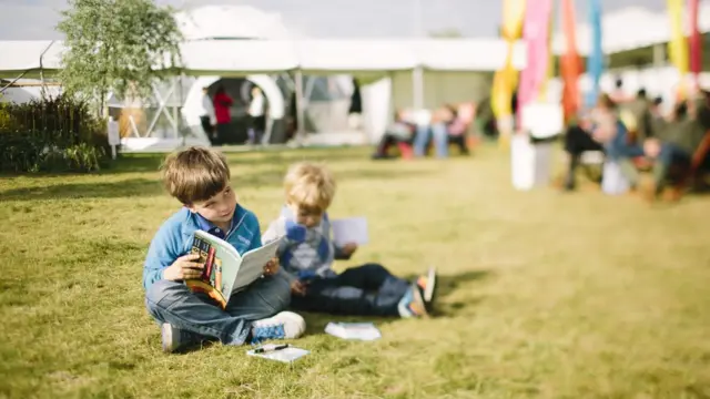 Anak, membaca, Inggris