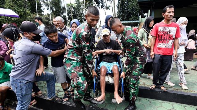 Minyak Bintang Ida Dayak: Pengobatan Alternatif Patah Tulang Hingga ...