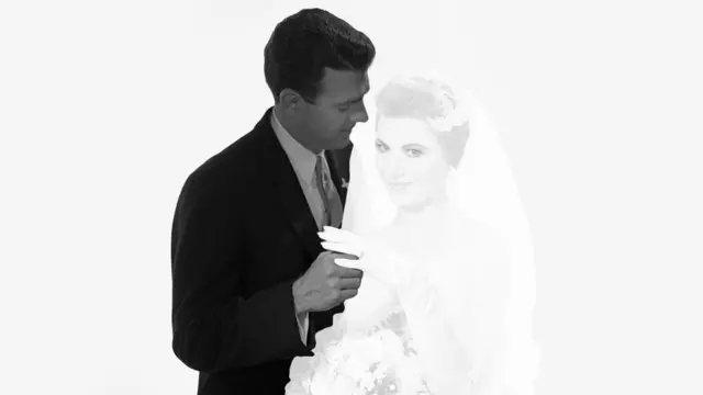 اختبر نفسك: هل تؤمن بالحب من أول نظرة أم بمرور الزمن؟