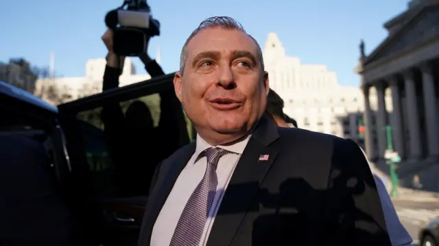 Лев Парнас