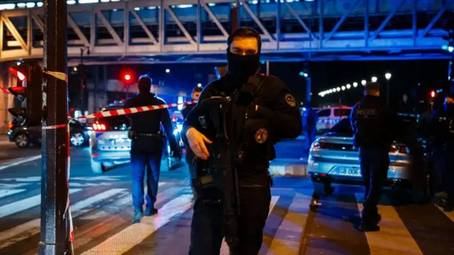 Полицейские 