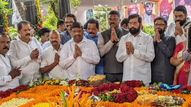 दिवंगत आनंद दिघे यांचं' शक्तीस्थळ' (स्मृतीस्थळ)