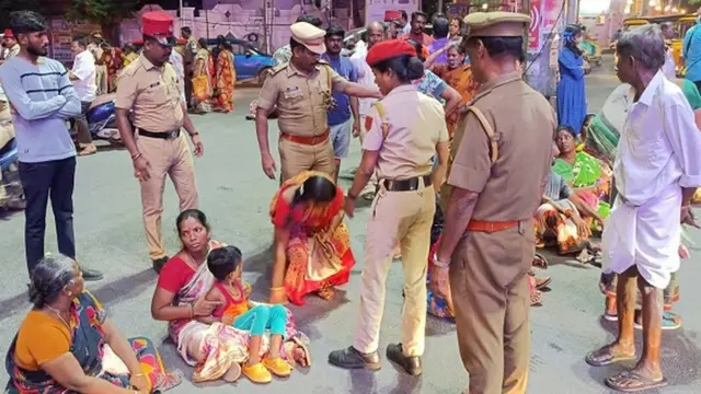 மக்கள் போராட்டம்