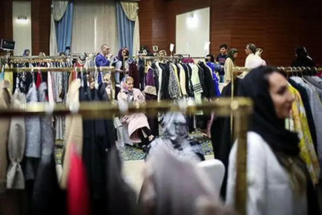 داوری آثار در جشنواره مد و لباس