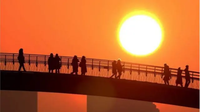 Di first sunrise of di year for Seoul South Korea