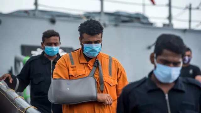 कर्मचारी