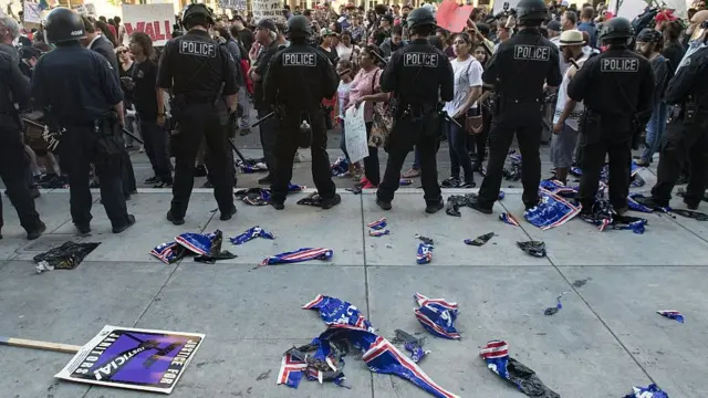 Manifestação na Califórnia