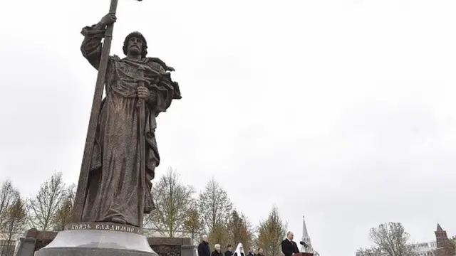 Пам'ятник внязю Володимиру у Москві