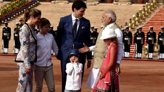 भारत के दौरे पर अपने परिवार संग आए जस्टिन ट्रूडो
