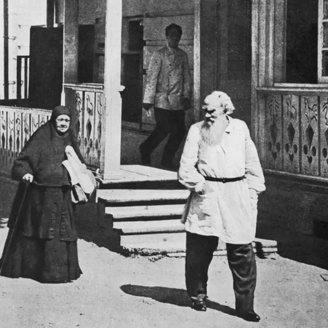 Лев Толстой