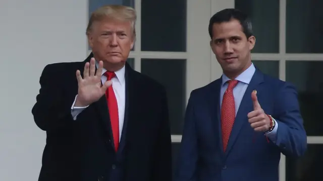 Donald Trump e Juan Guaidó.