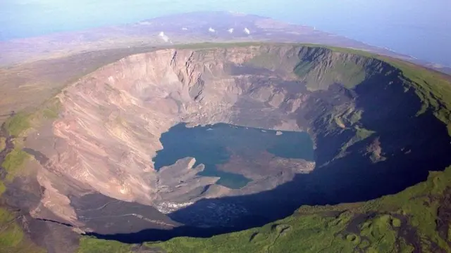 Aerial picture taken on March 2005, of the Cumbre volcano's crater, in the Galapagos Islands,
