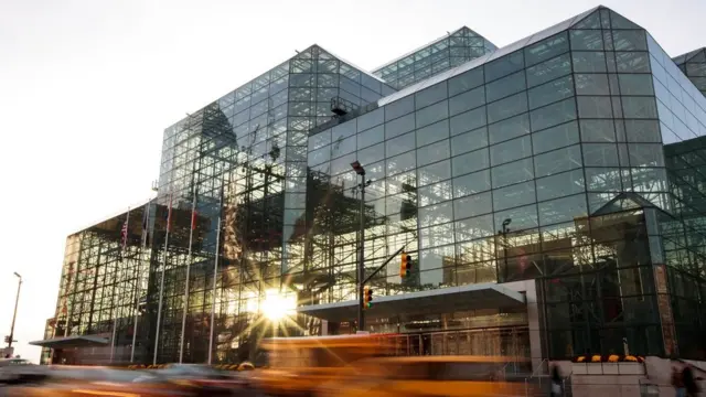 مركز جاكوب جافيتس للمؤتمرات