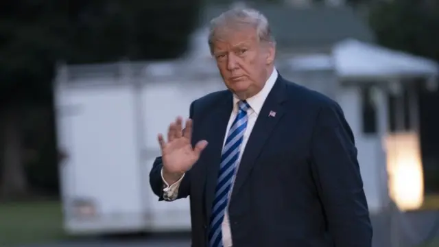 トランプ氏は他の政府元高官たちのアクセス権限の剥奪も検討している