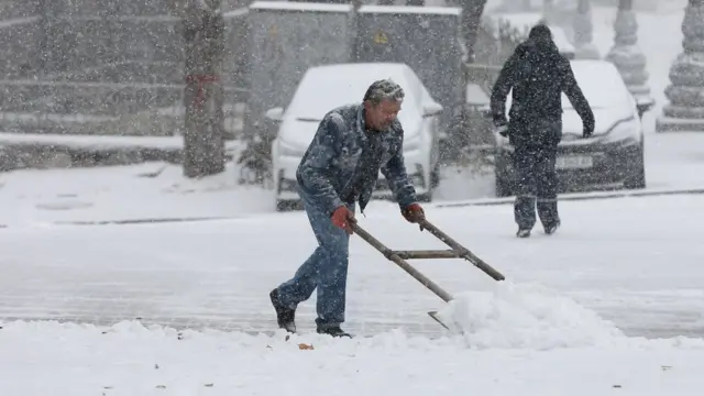 Сніг у Києві
