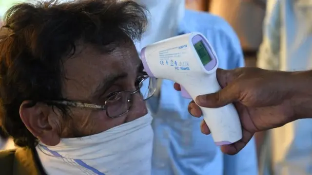 प्रवासी श्रमिक