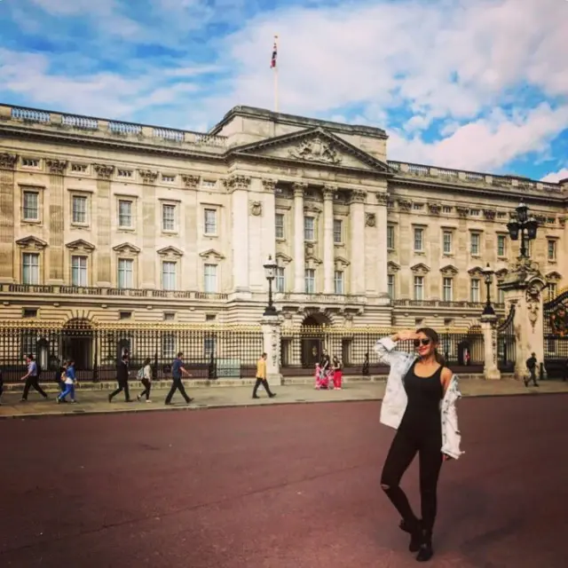 سوناکشی سنہا