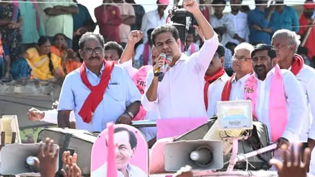 మునుగోడు ఎన్నికల ప్రచారంలో కేటీఆర్