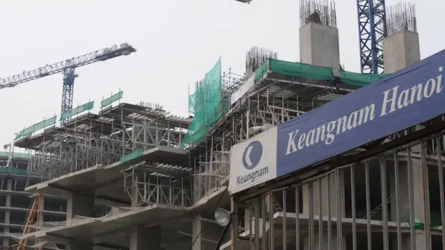 The construction site of the Keangnam Hanoi Landmark Tower is seen in Hanoi on July 30, 2009. Construction on the tower that is to be Vietnam's tallest building has been suspended after seven workers died or were hurt in less than a week