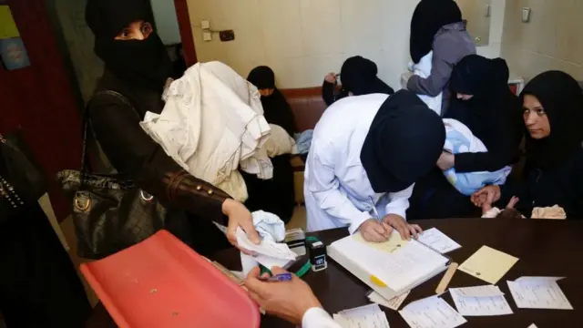 إمرأة