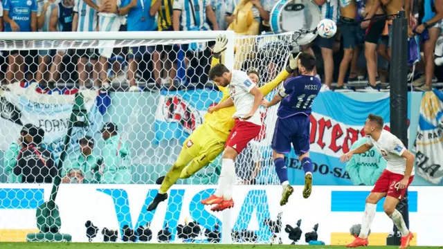 La jugada del polémico penalti a Messi