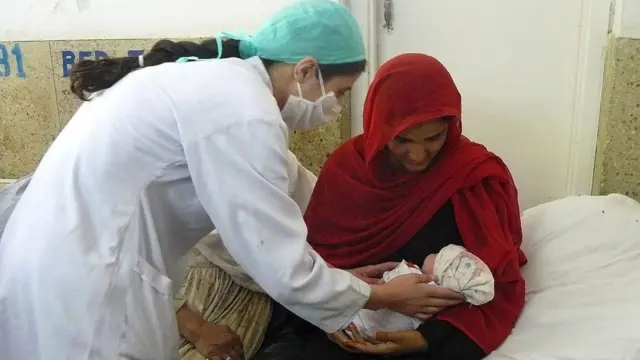 میندواره ښځې