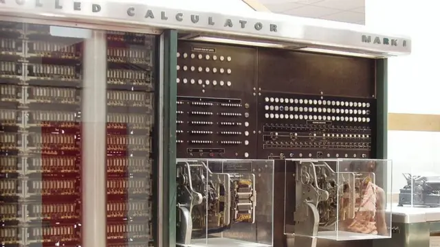 Sección de la derecha de Harvard Mark 1