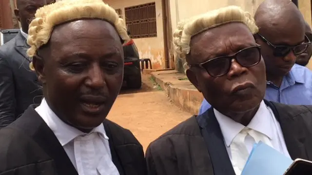 Barristers John Fru Nsoh and Christorpher Ndong na Sisiku dia lwyers