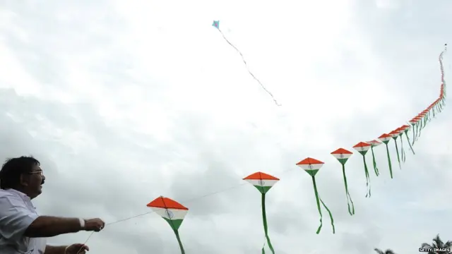 तिरंगा पतंग