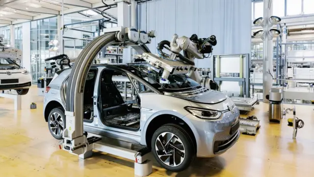 گلوبال‌دیتا پیش‌بینی کرده امسال کمتر از ۸۰ میلیون خودرو در جهان تولید شود