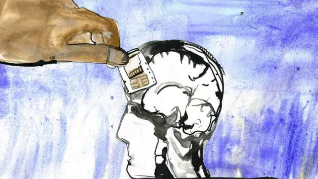 মাথায় যেন আল-শাবাবের সিম-কার্ড ঢুকিয়ে দেয়া হয়