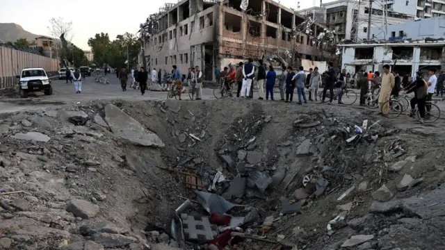 รอยยุบอันเกิดจากแรงระเบิด