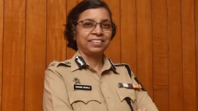 रश्मी शुक्ला, पोलीस,