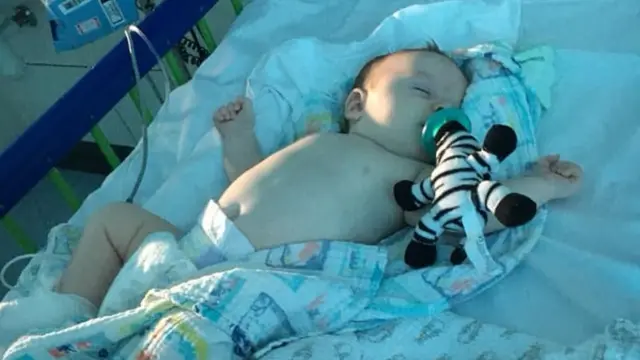 virus corona, bayi, 11 minggu