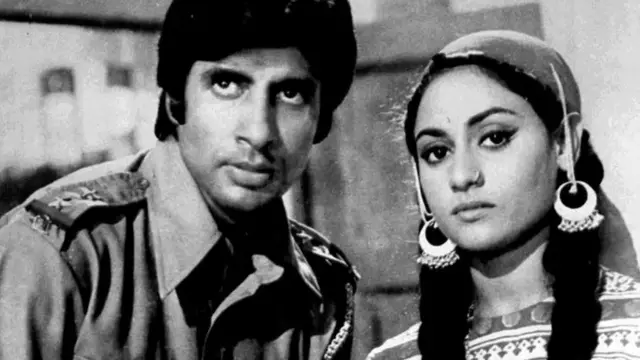 امیتابھ بچن اور جیا بھادوری فلم زنجیر میں ایک ساتھ آئے