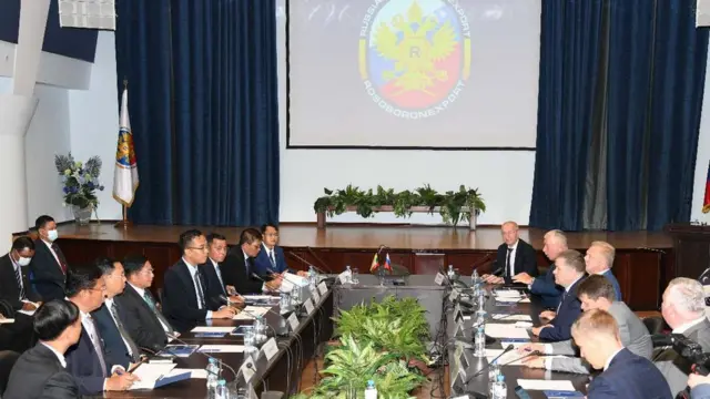 ရိုဆိုဘိုရိုအိတ်ဇ်ပို့