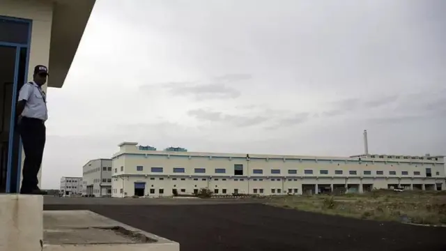 ஃபாக்ஸ்கான் தொழிற்சாலை.