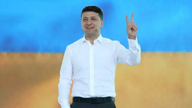 Volodymyr Zelensky trở thành tổng thống Ukraine vào tháng 4 năm 2019