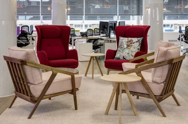 Office recreational area. Alfred Mews Offices, London, United Kingdom. Architect: Cove Burgess Architects, 2016. (Photo by: Ed Reeve/View Pictures/UIG via Getty Images)