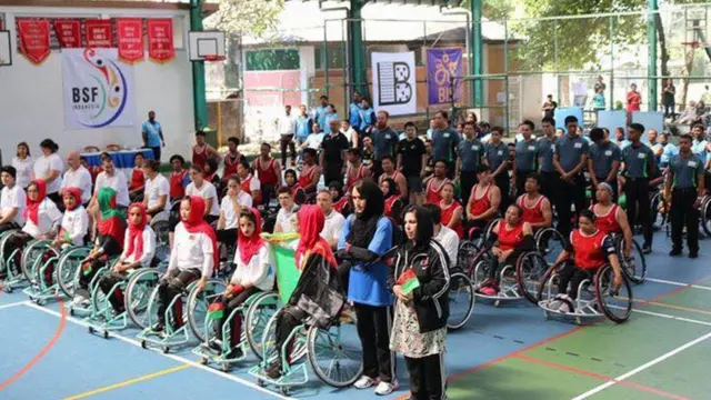 معلولې لوبغاړې