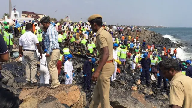 எண்ணெய் கசிவு சுத்திகரிப்பு