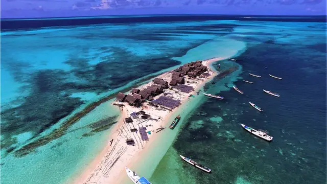 Bungin Belle adasında mevsime göre 25'e yakın aile yaşıyor