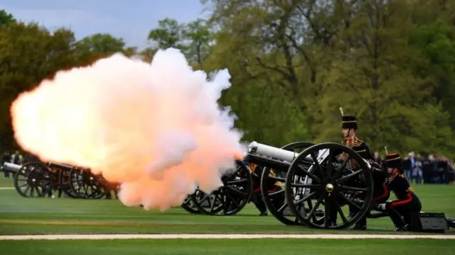 Королевский салют